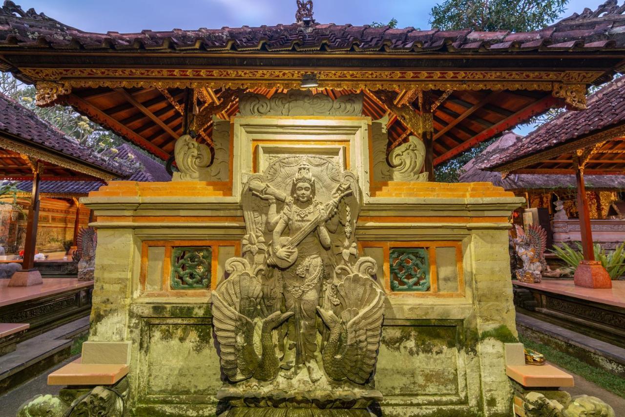 Gasthuis Saren Kauh Palaceॐ *