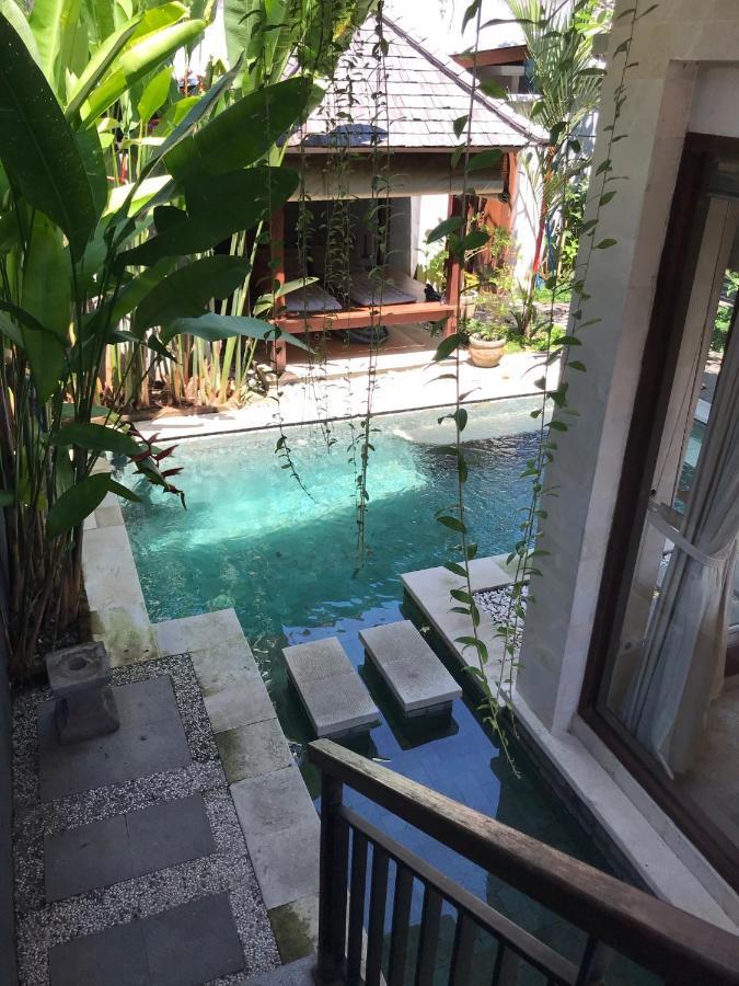 Puri Ananda Villa *