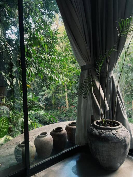 Ferienhaus Zen River House, Secluded Tranquil Retreat In Nature Ubud