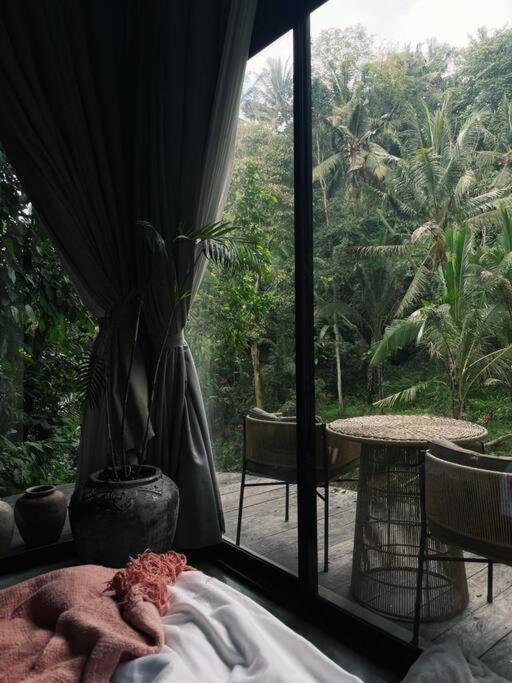 Zen River House, Secluded Tranquil Retreat In Nature * Ubud