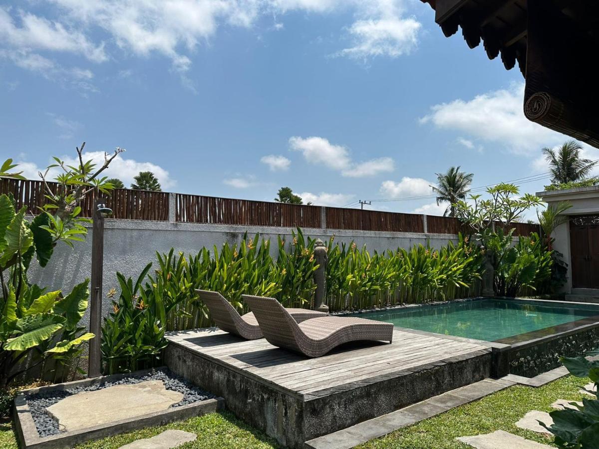 Sriloka Villa1 *