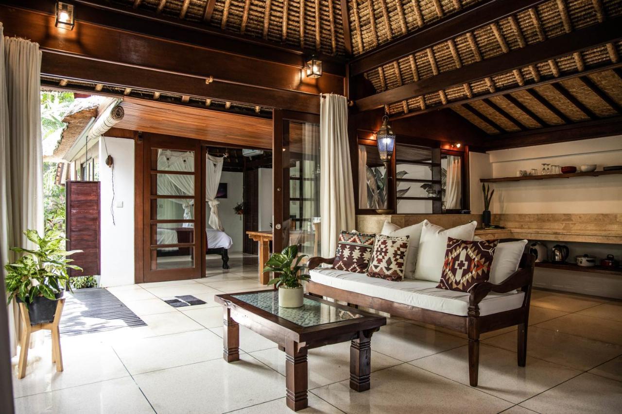 Villa Anahita Luxury *