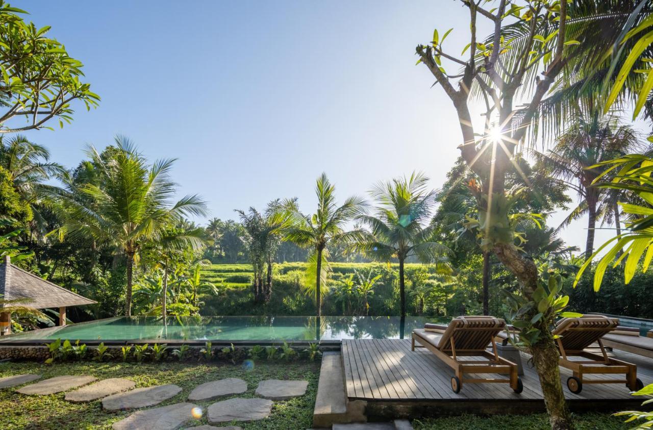 Rumah Kayu Resort 4*