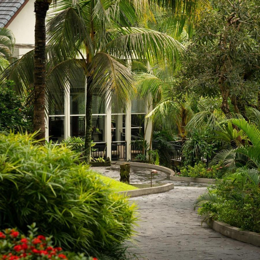 Royal Kamuela & At Monkey Forest (adults Only) 5*