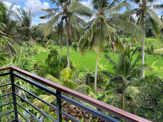 Villa Sancita 3 Bedrooms *