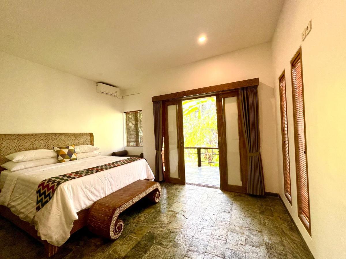 Widya Luxury House Homestay *