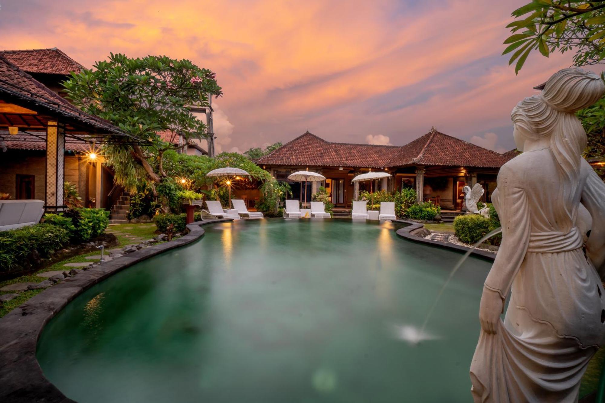Villa Capung *