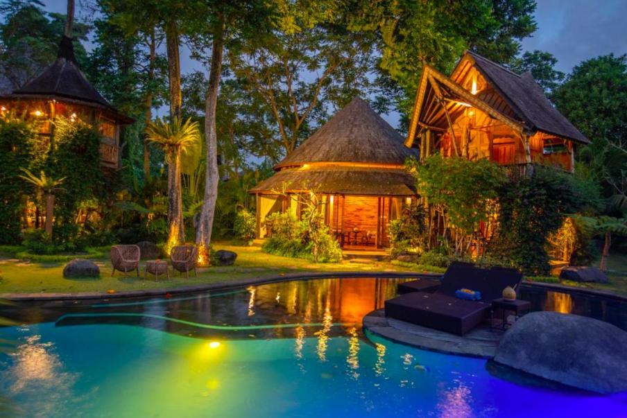 Tree House Taman liburan Ubud (Bali)