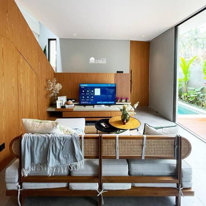 Macha - Tropical Brand New Villa *