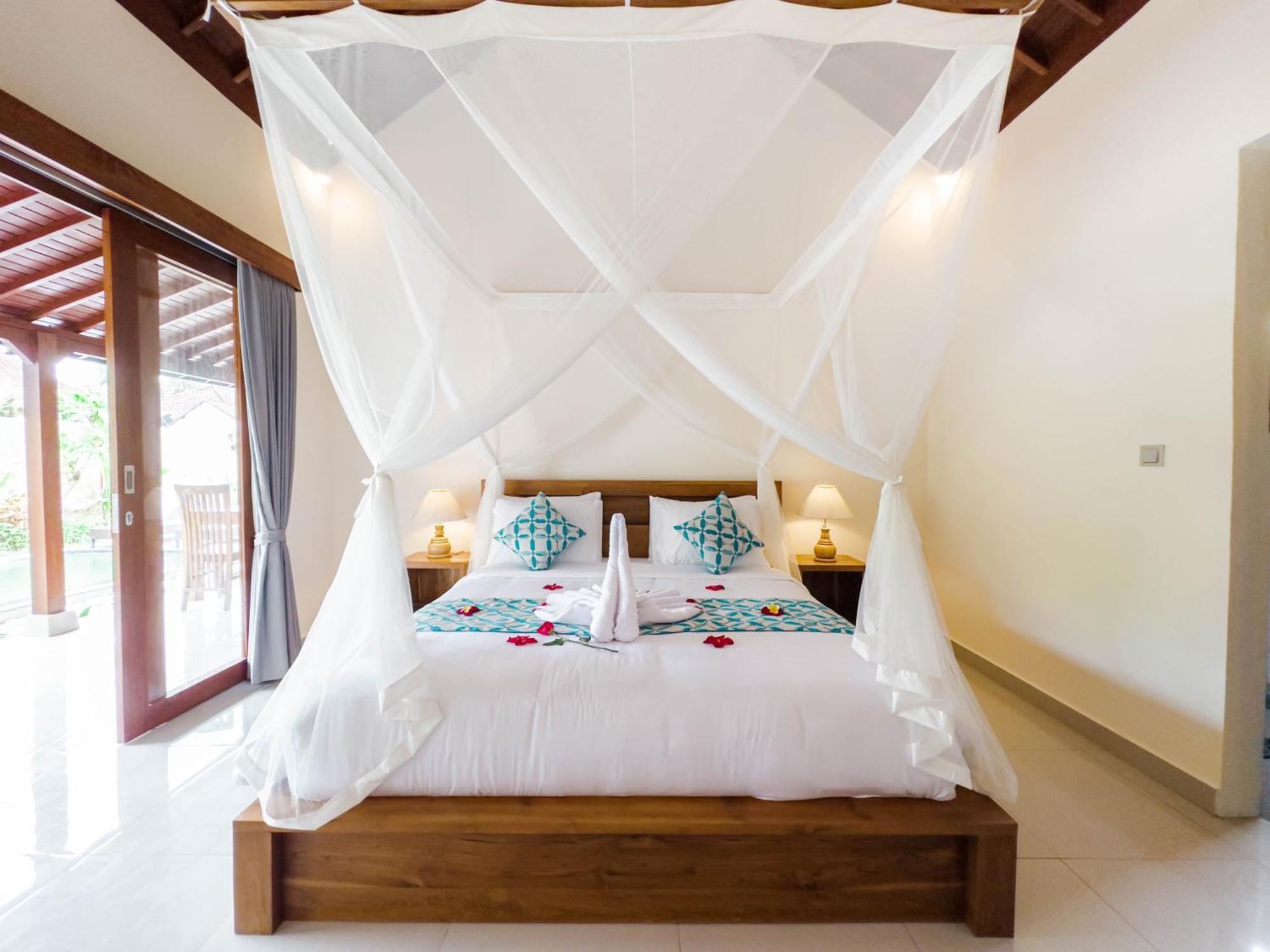 Tutik Private House By Supala
