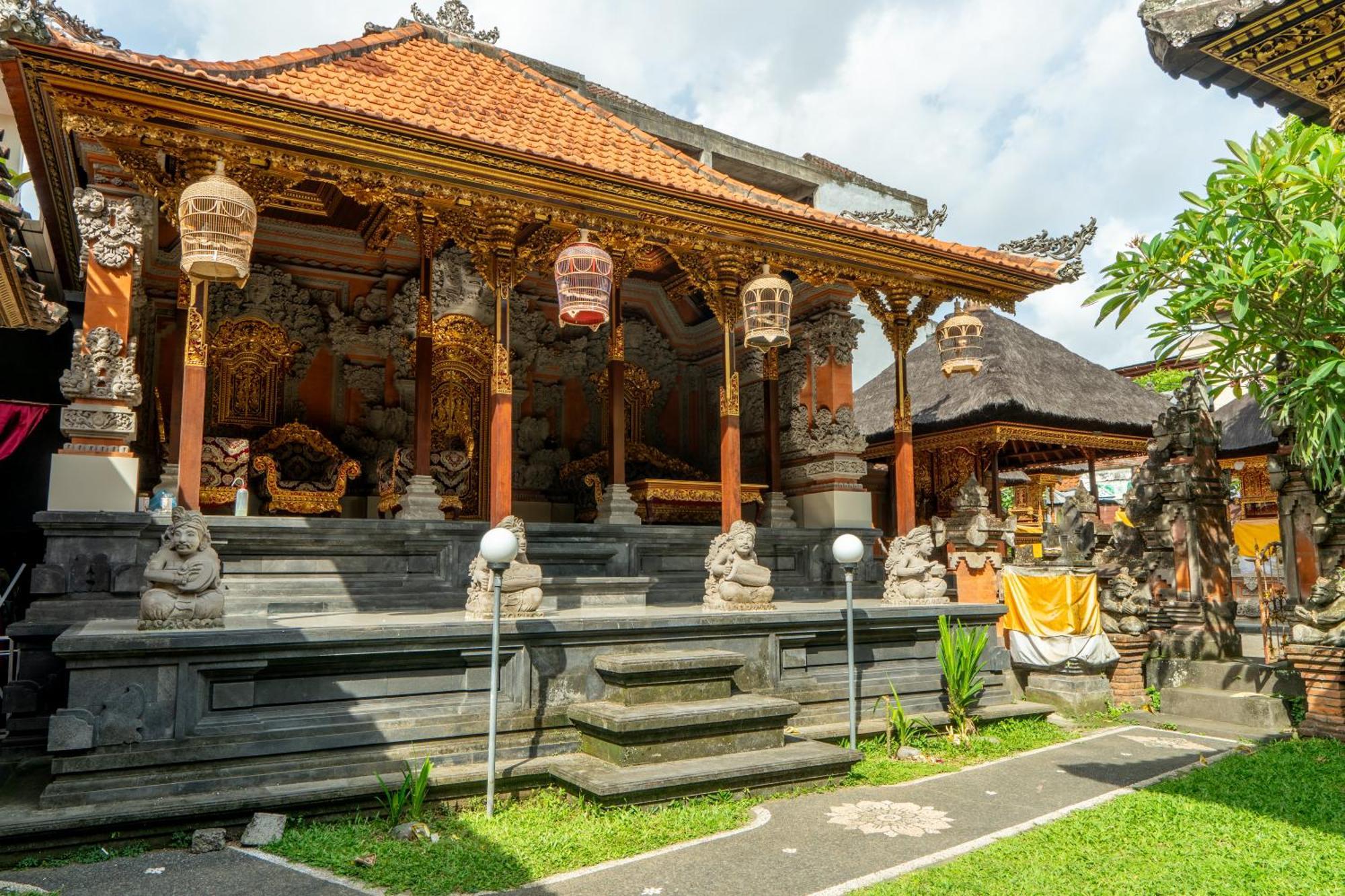 Guest house Rama House *