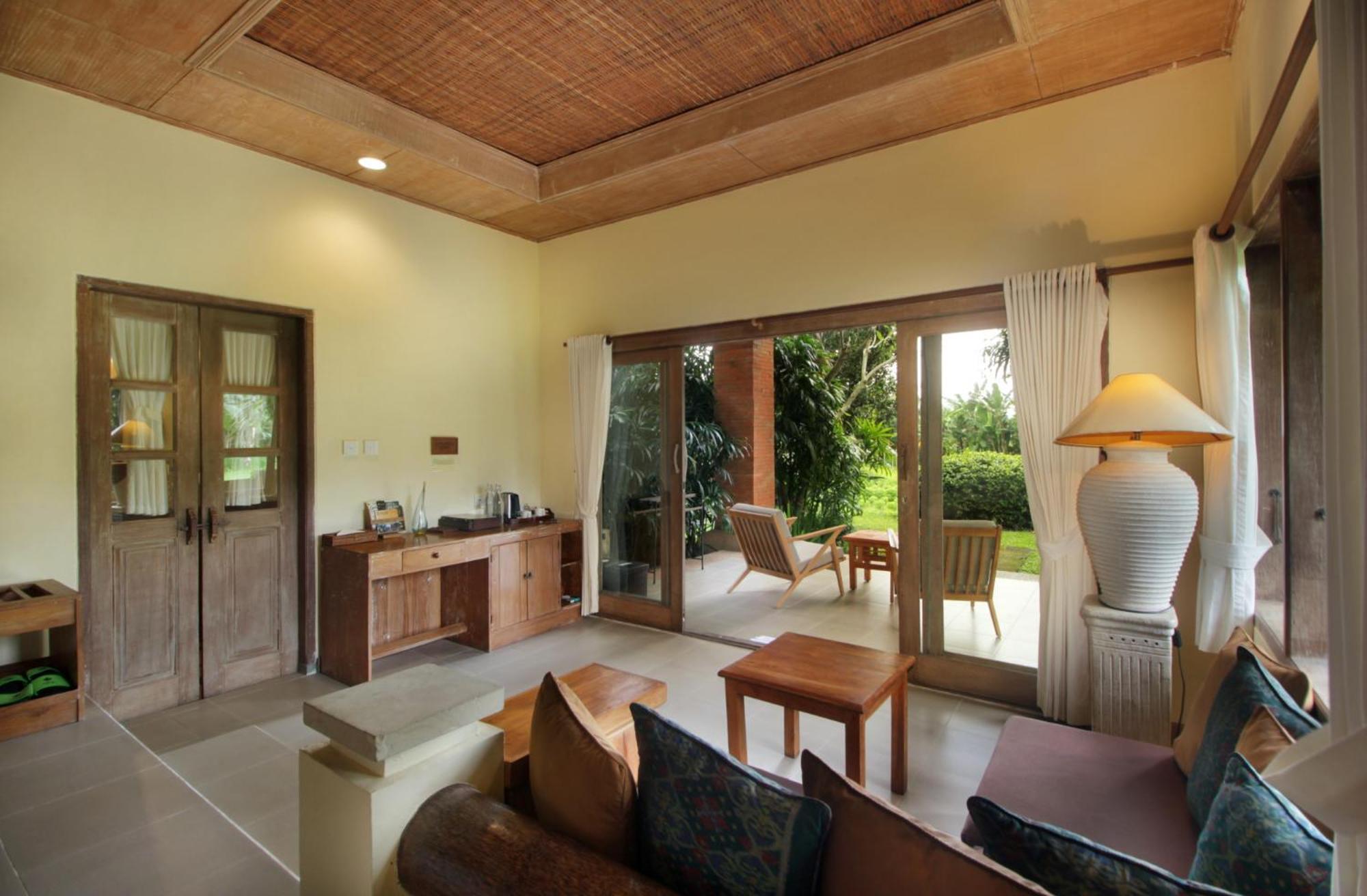 Tegal Sari Inn