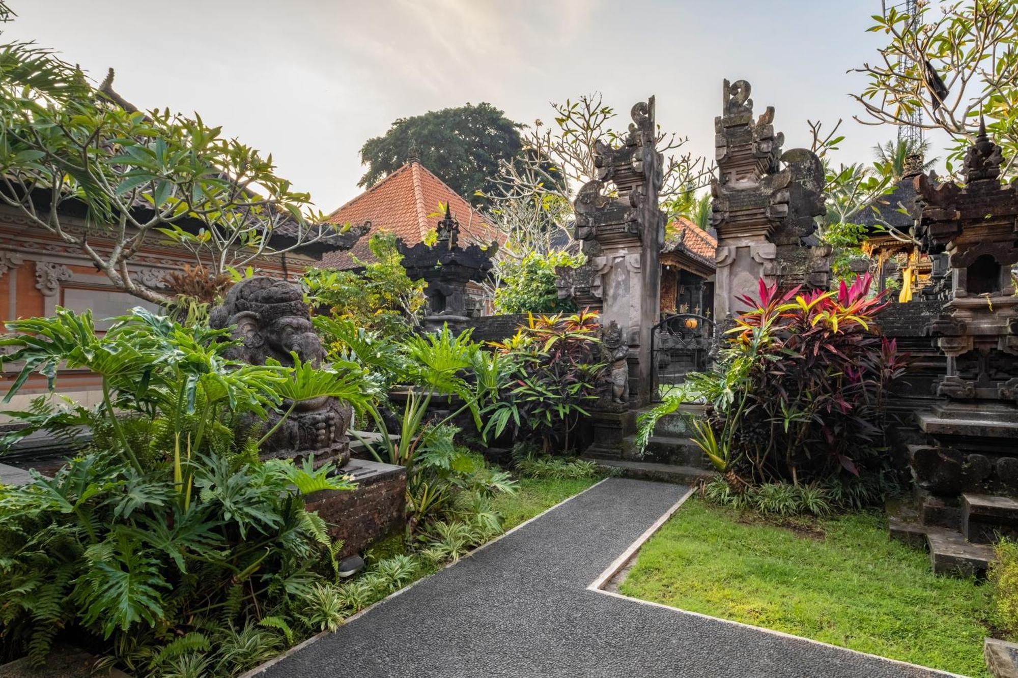 Lodge Rahayu