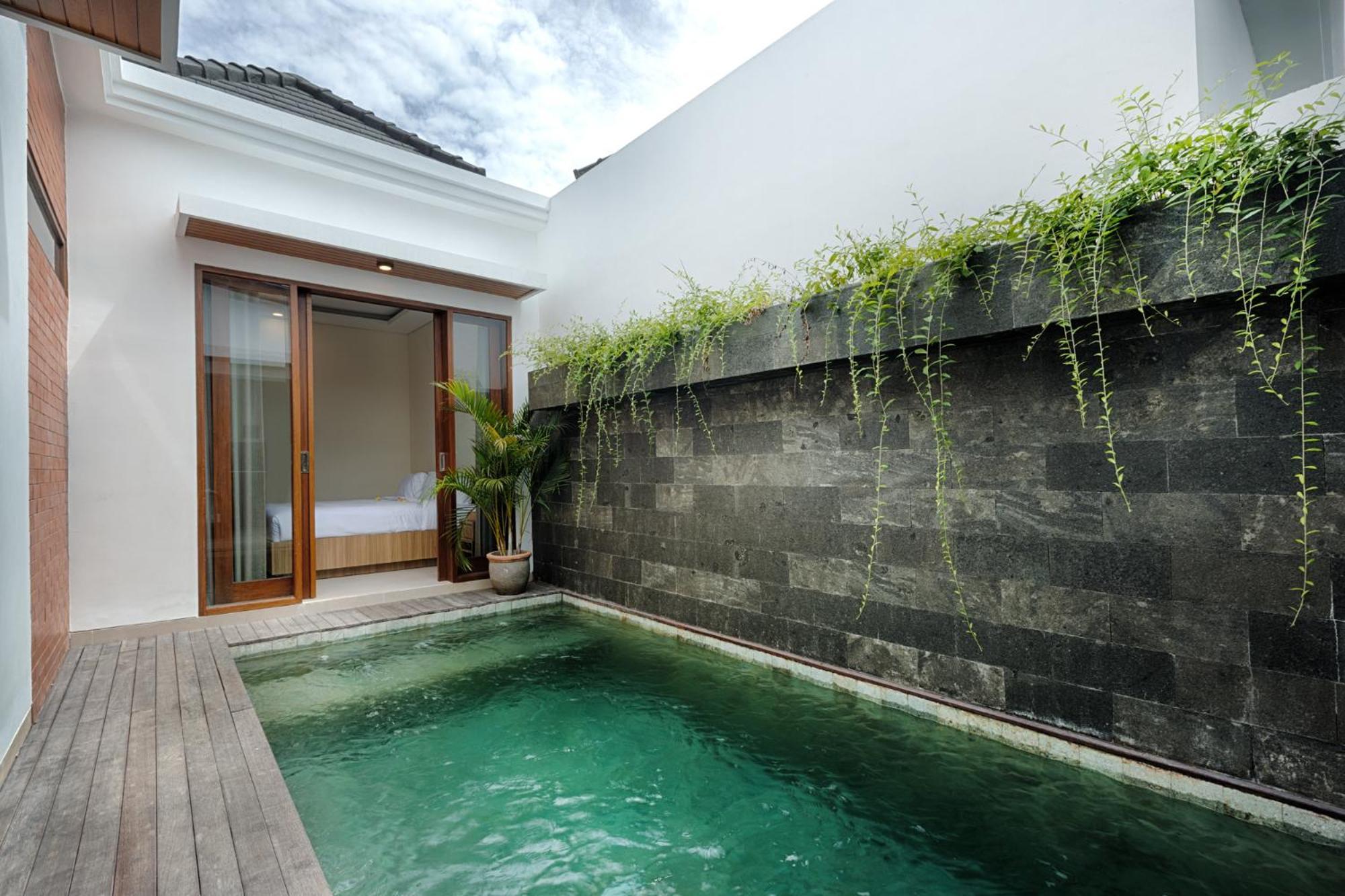 Lodji Villa *