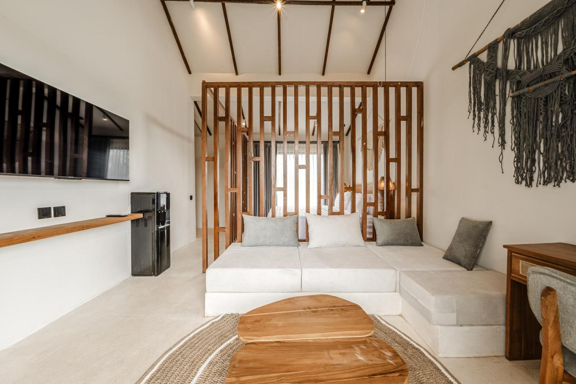 Sarang By Evdekimi Hotel *
