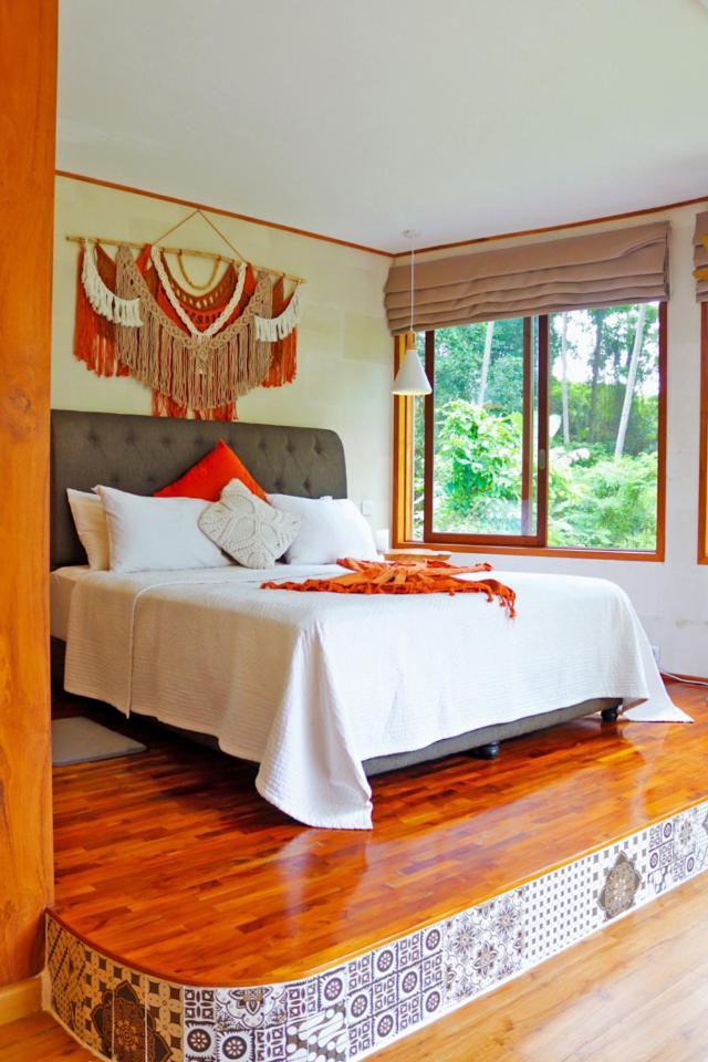 Merdu Villa *
