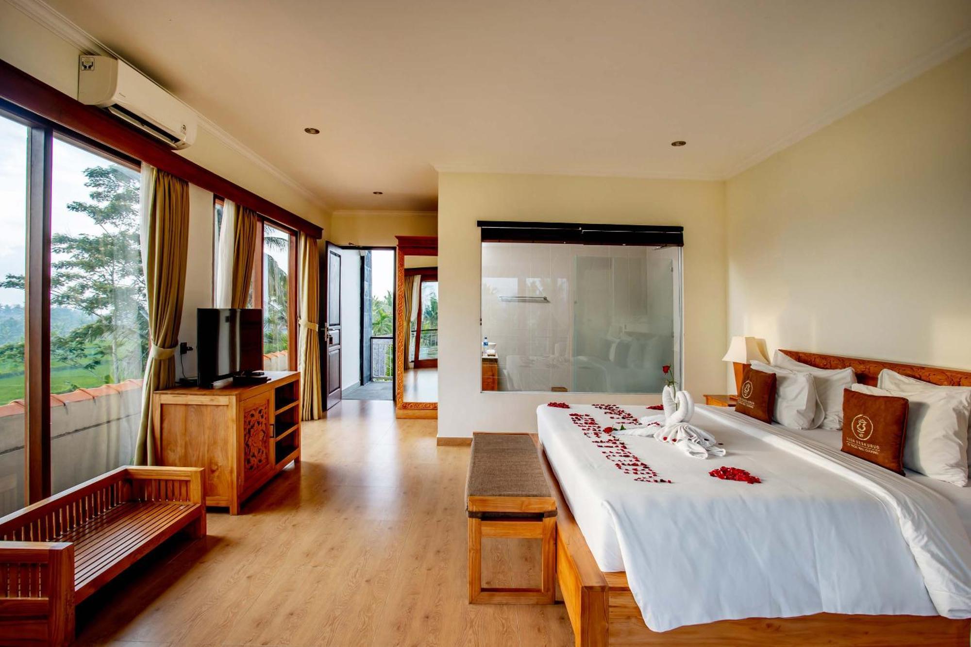 Hotel Paon Desa 4*