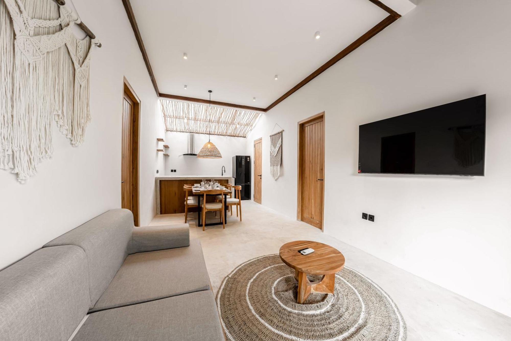 Hijau By Evdekimi - Charming 2br Escape With Pool, Outdoor Lounge, Lush Garden - Long Extras *