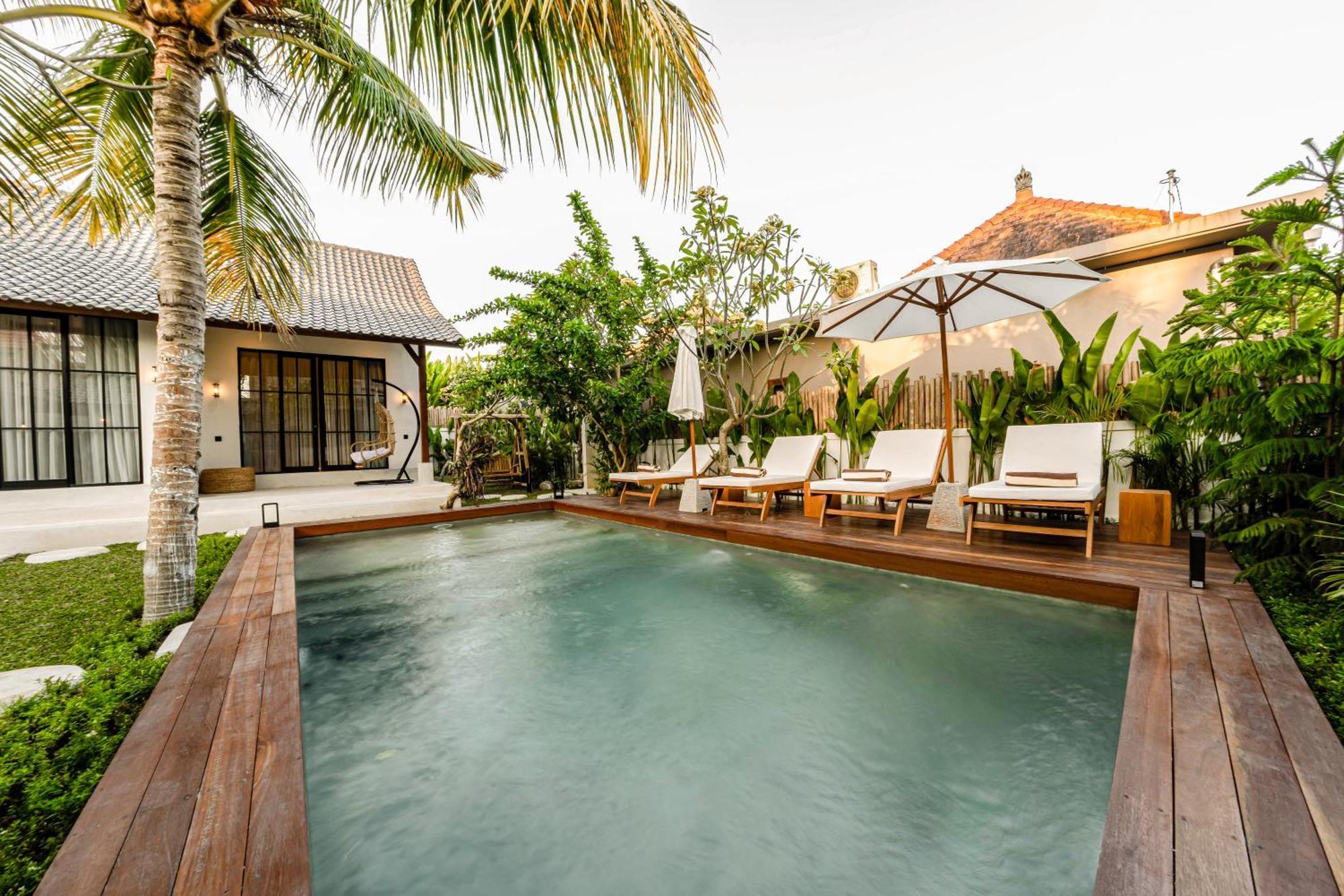 Hijau By Evdekimi - Charming 2br Escape With Pool, Outdoor Lounge, Lush Garden - Long Extras Villa *