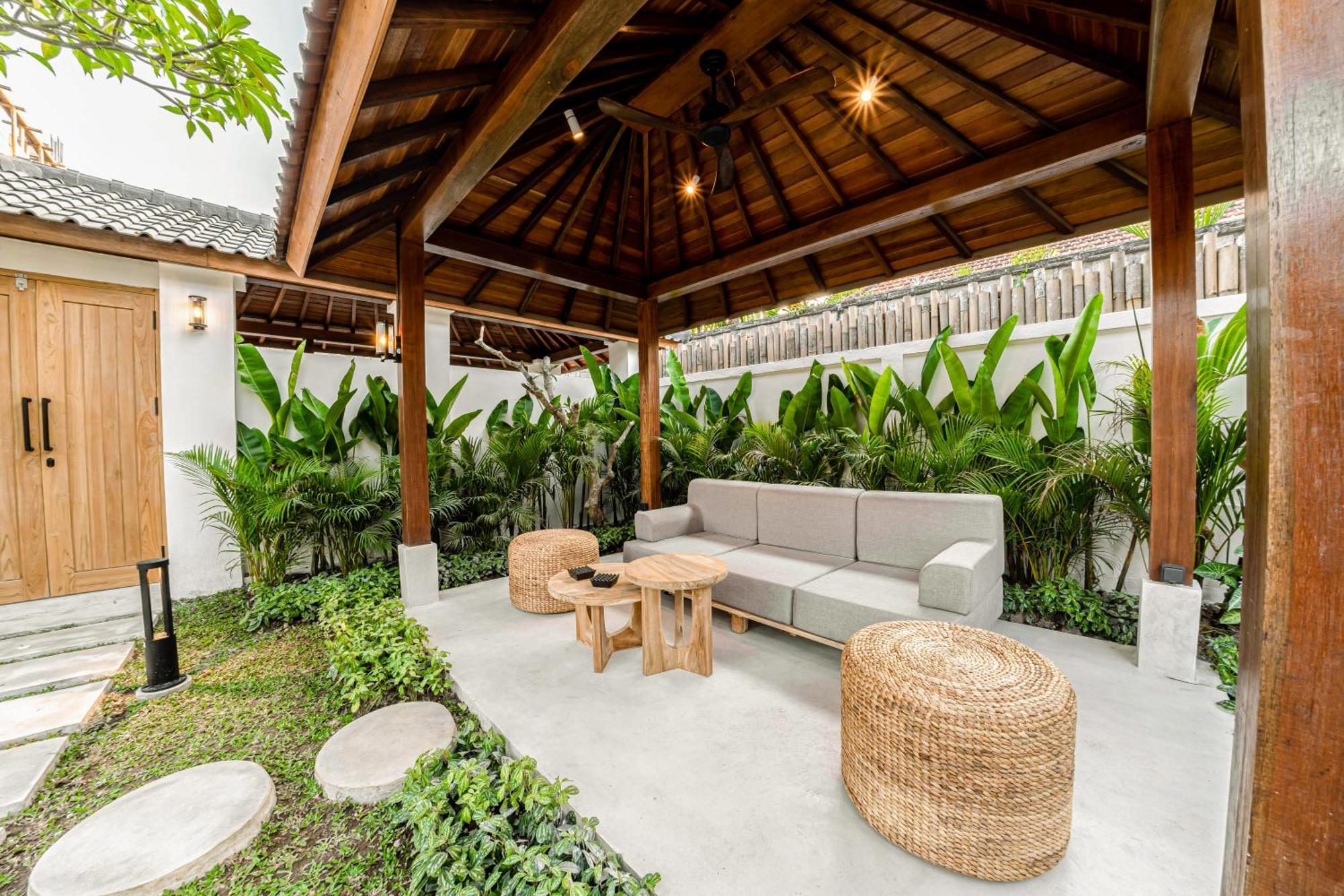Hijau By Evdekimi - Charming 2br Escape With Pool, Outdoor Lounge, Lush Garden - Long Extras Villa *