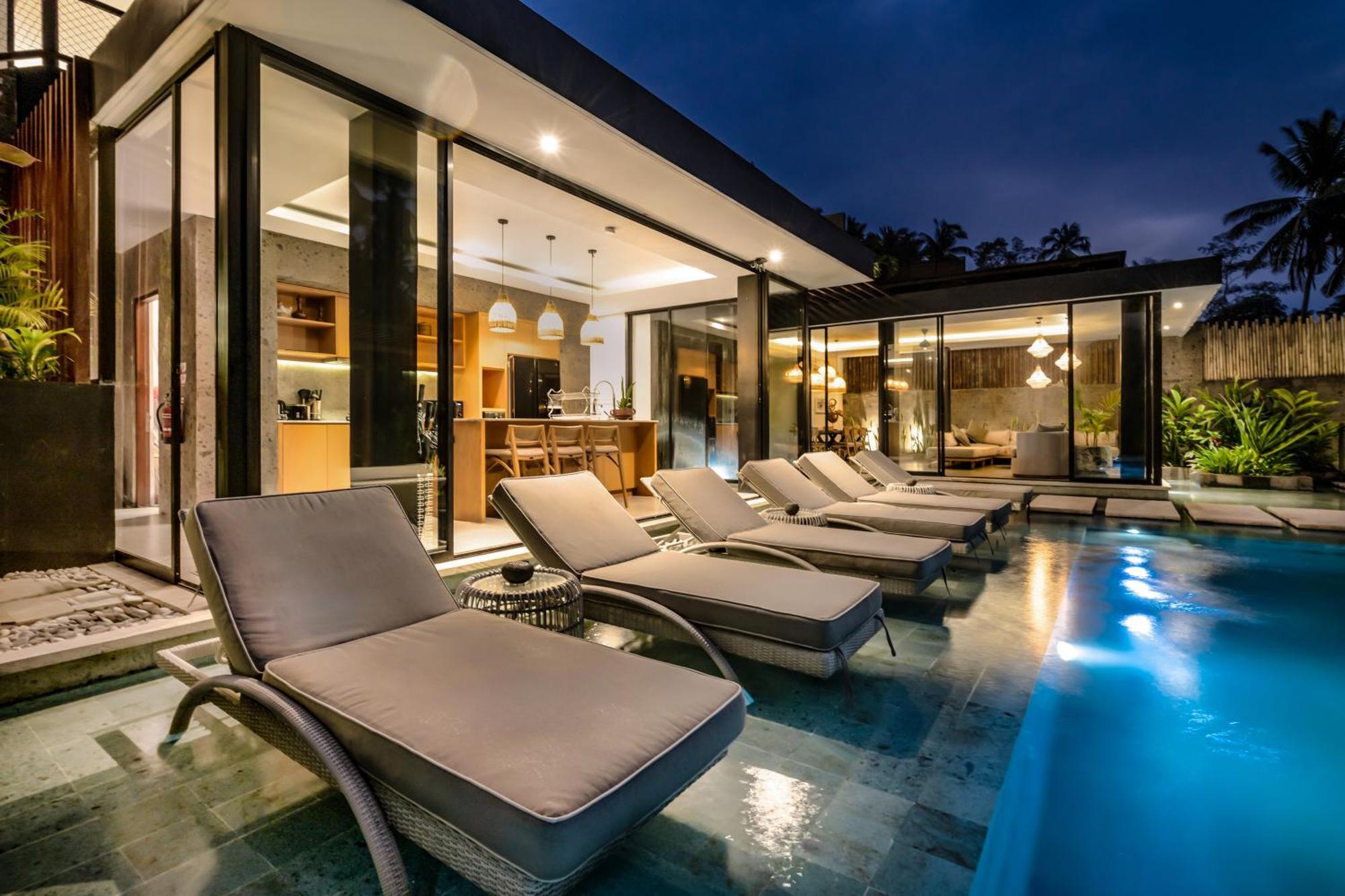 Villa The Waterfall Jungle By Balisuperhost *