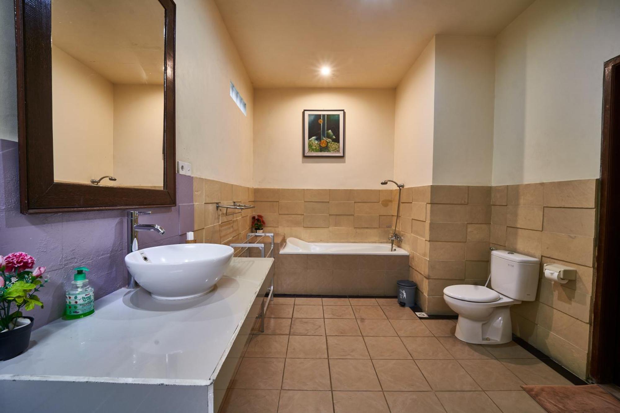 Guest house Pondok Buda Merta 3*