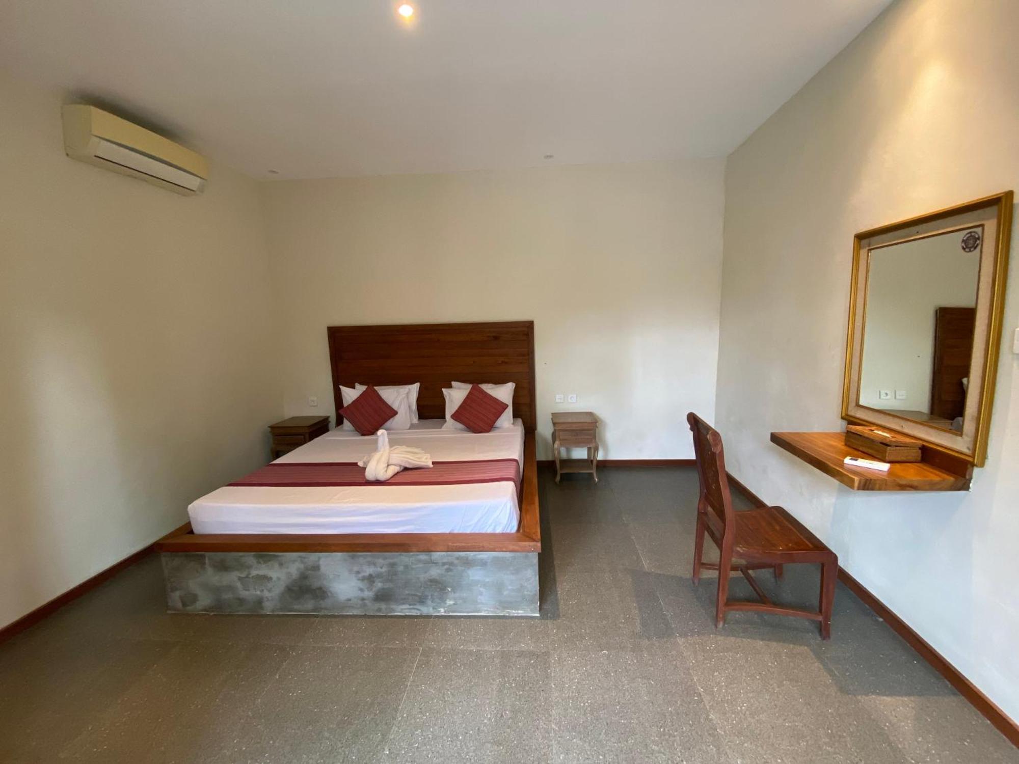 Warsa's Garden And Guest house