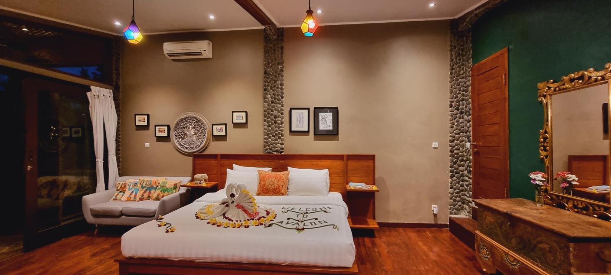 Vila Avalon Castle & Ubud (Bali)