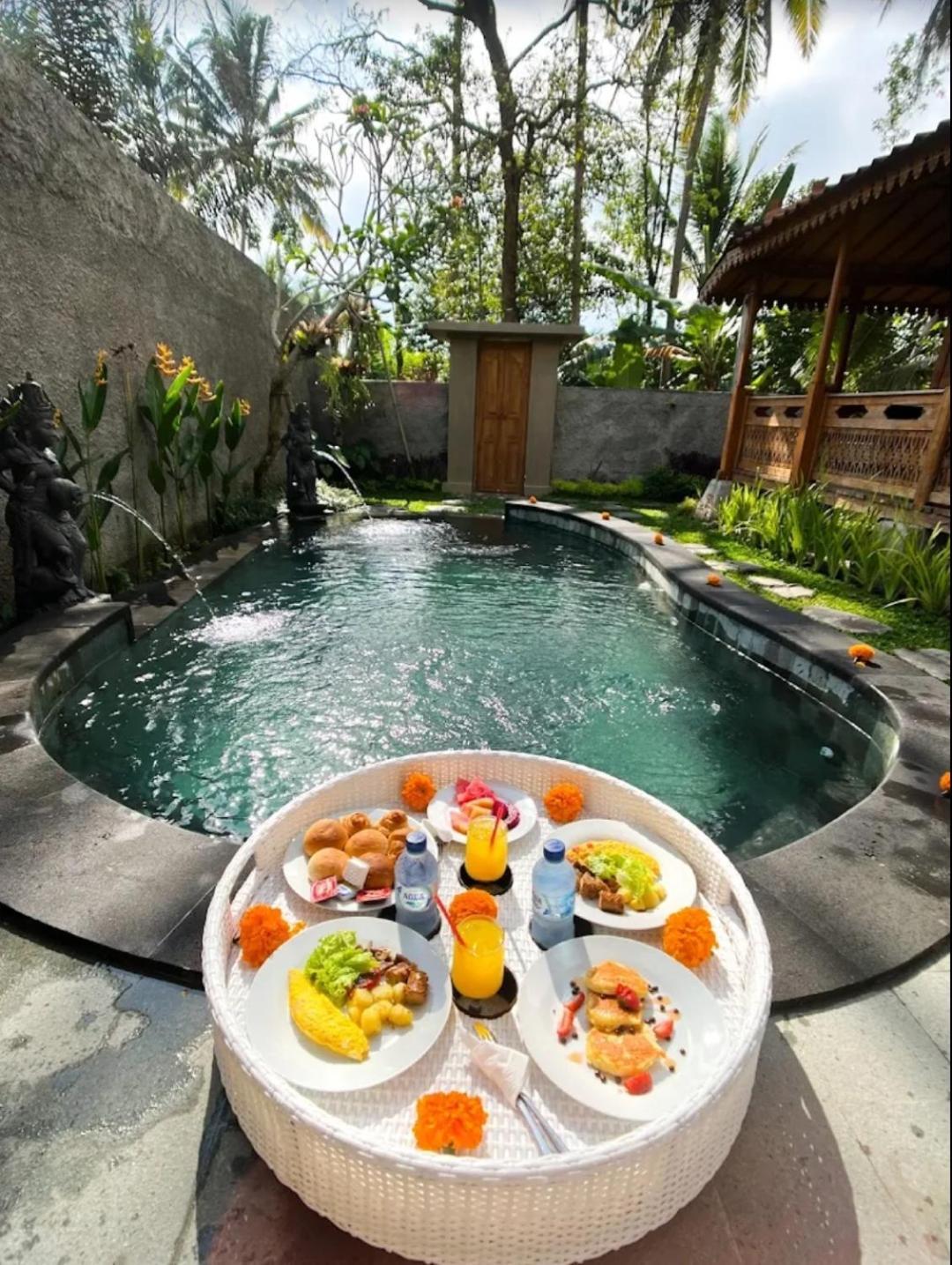 D'ethnic Private Villa *