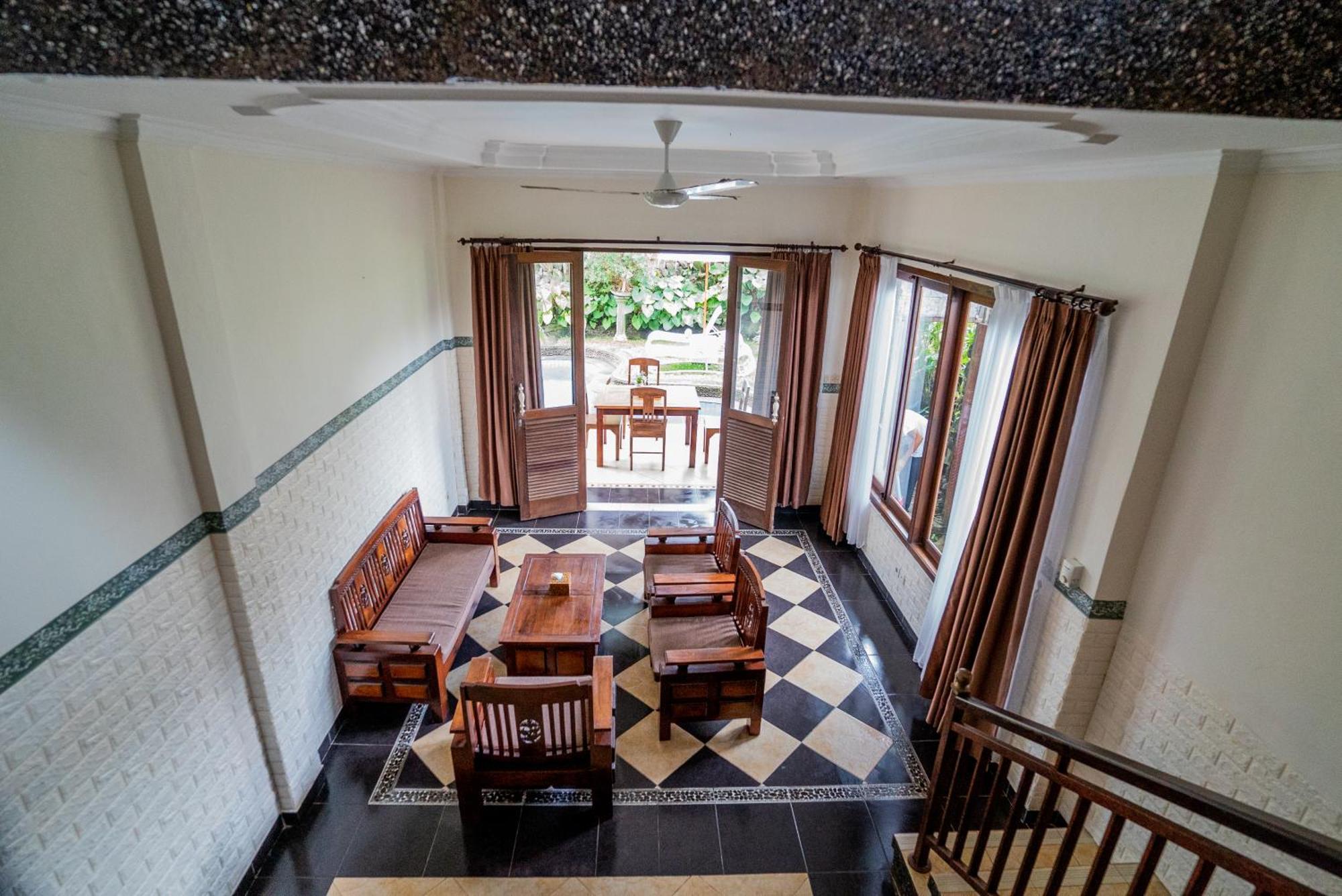 Villa Capung
