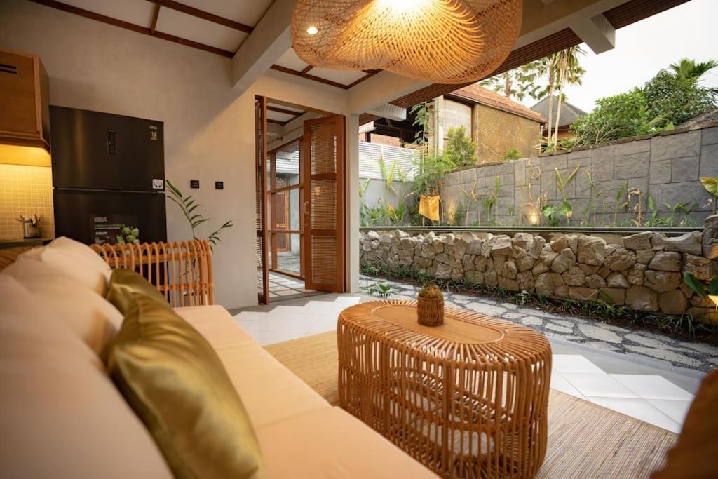 Harapura Villa, Nyuh Kuning, Ubud