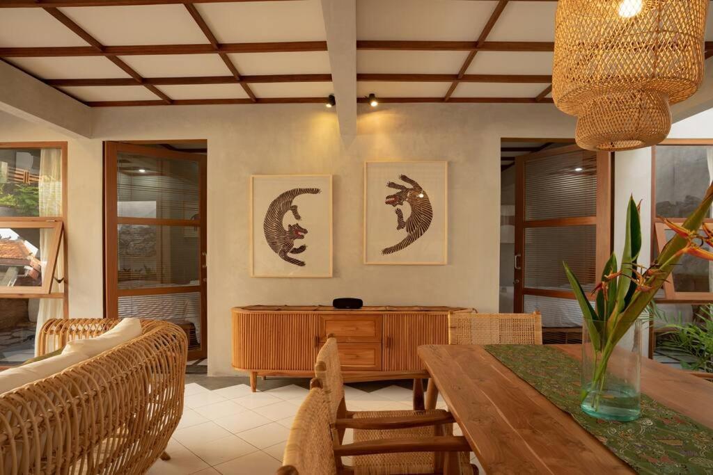 Harapura Villa, Nyuh Kuning,