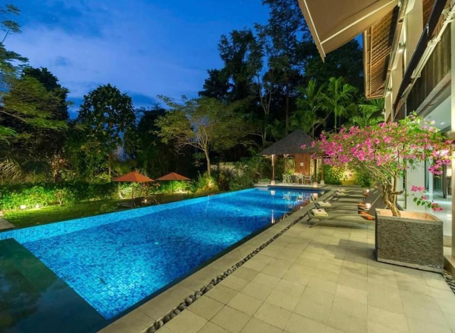 Baratayuda 3br Pool Cyn *