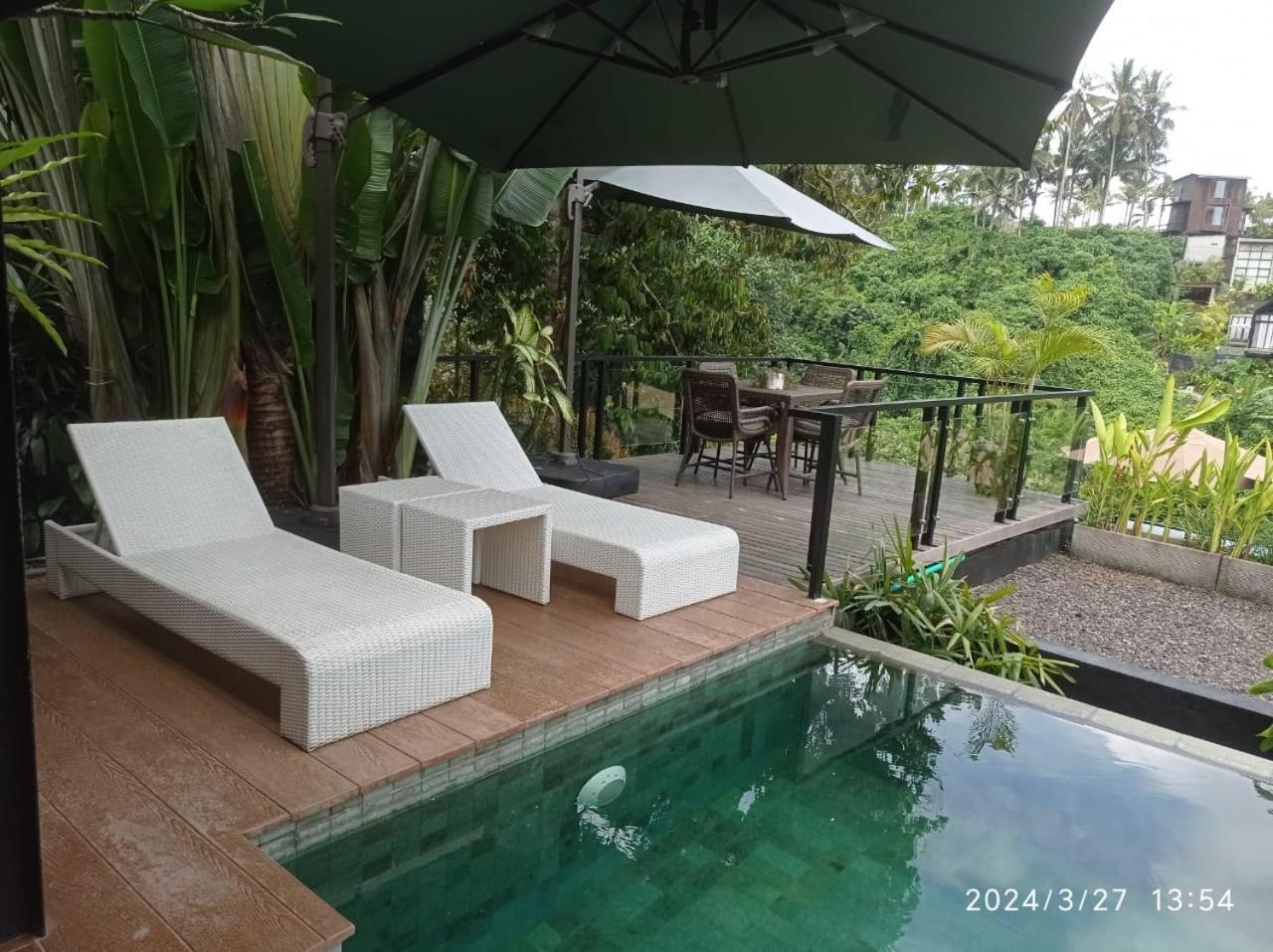 Villa Zenubud