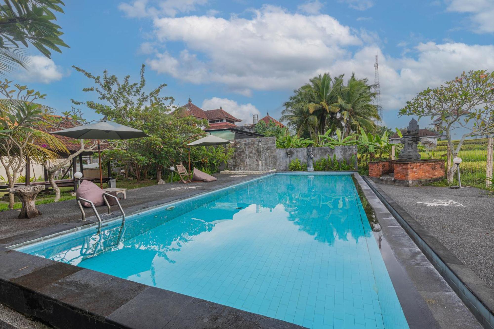 Villa Uma Sari *