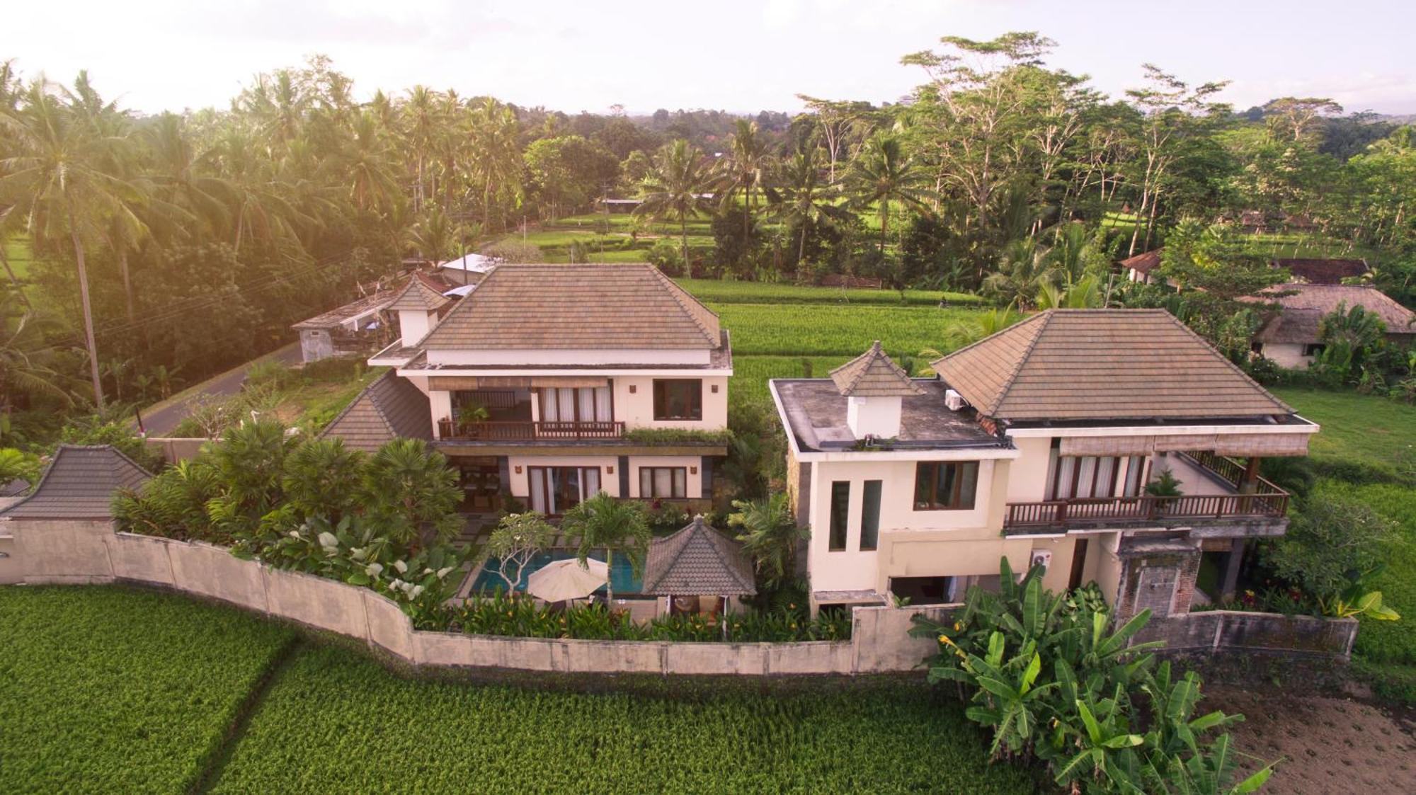 Alosta Luxury Private Villa *