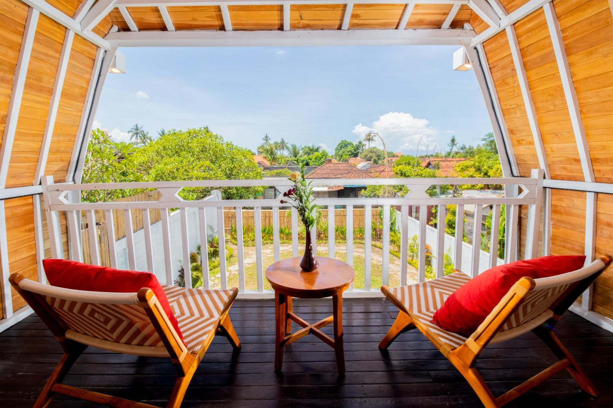 Canvas Escape Hotel 4*