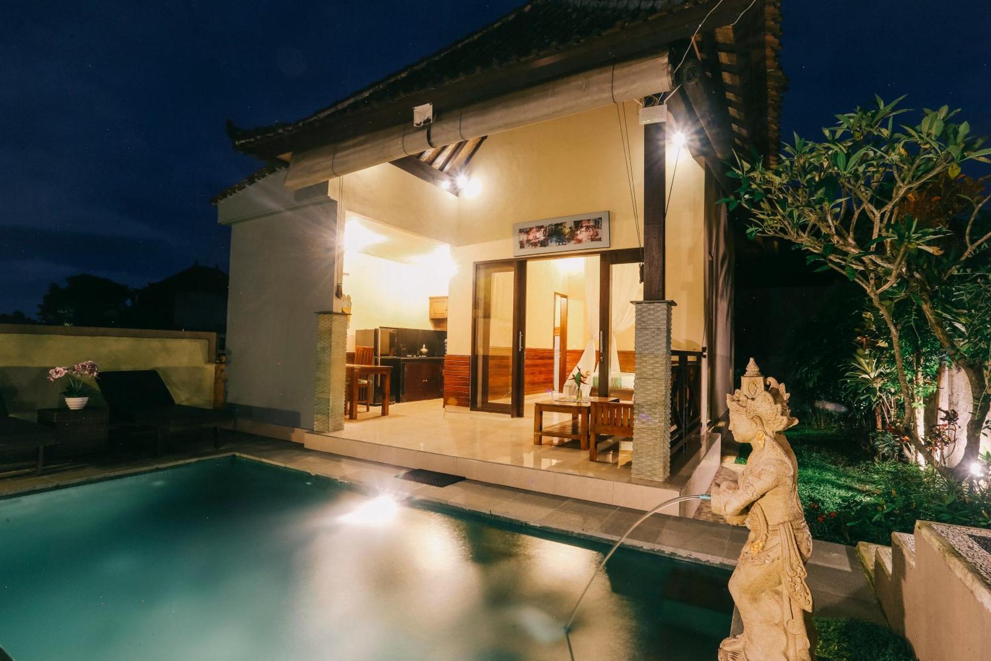 Villa Puri Arta *