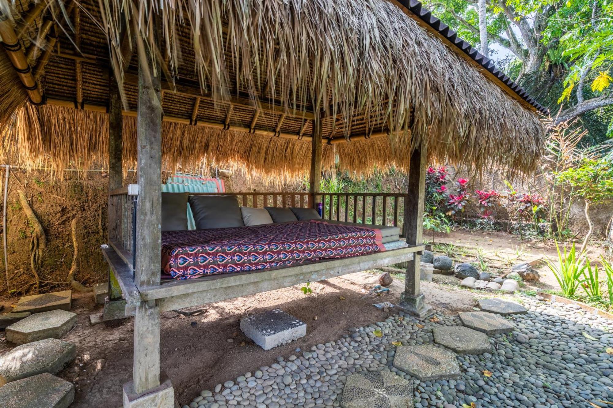 Tirta Asri Holiday park