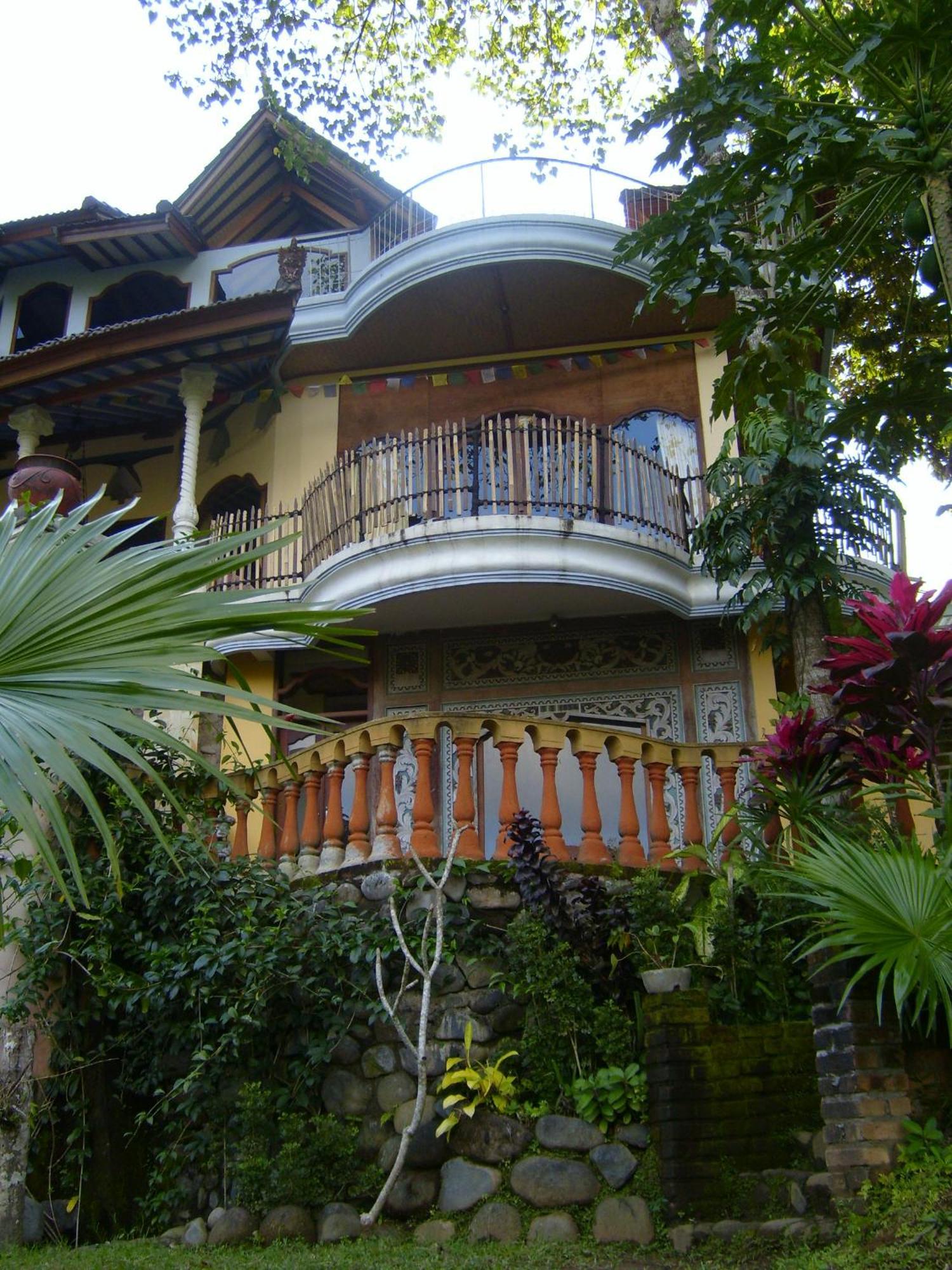Holiday park Tirta Asri 4*