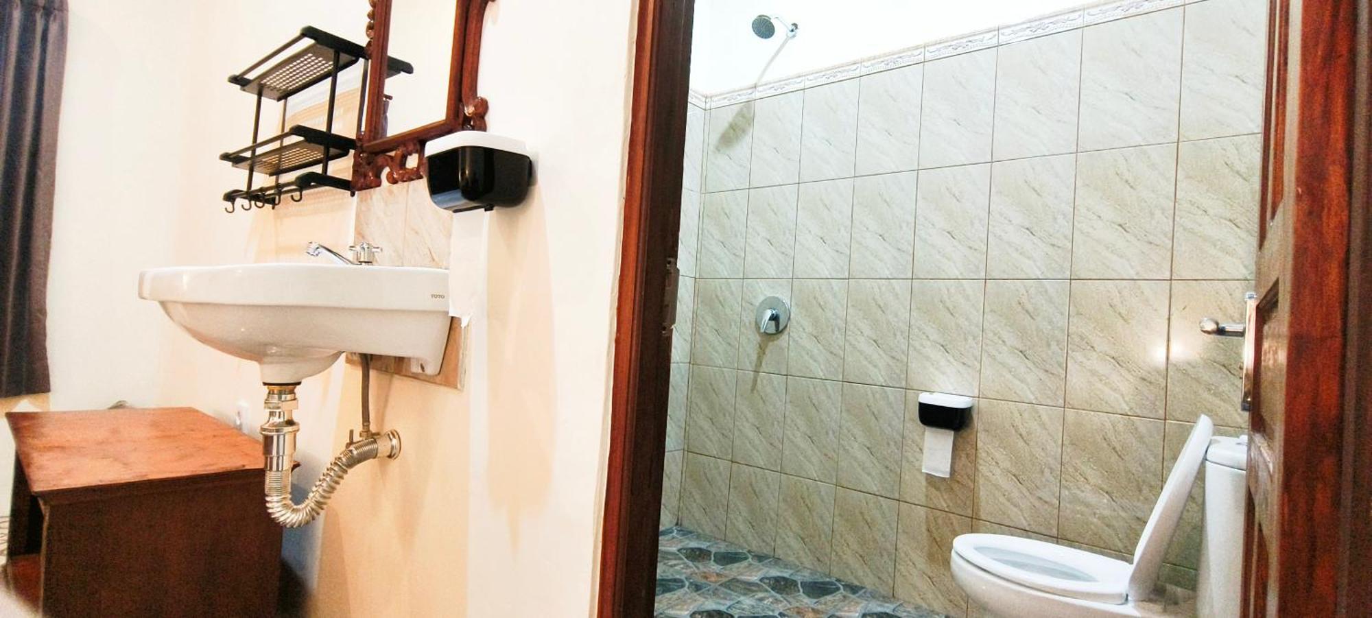 Tempat Tidur & Sarapan Damuh *