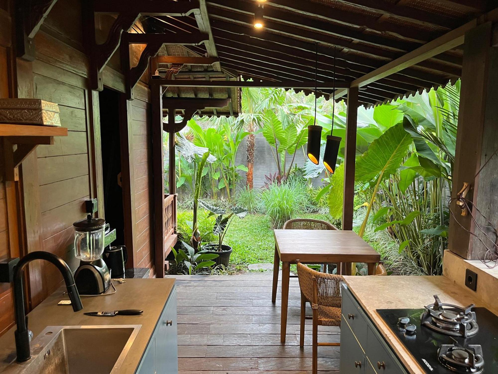 Kaiwatu House *