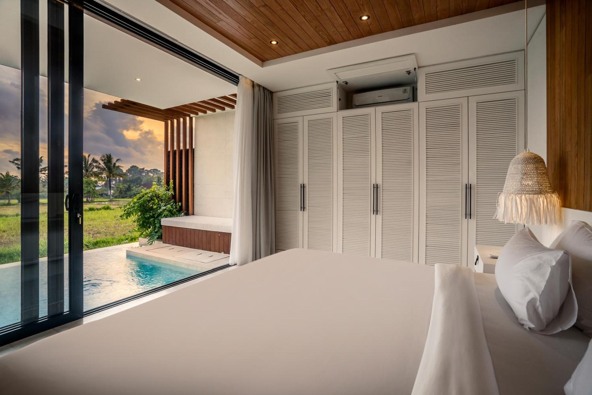 Flow Ii Villa *