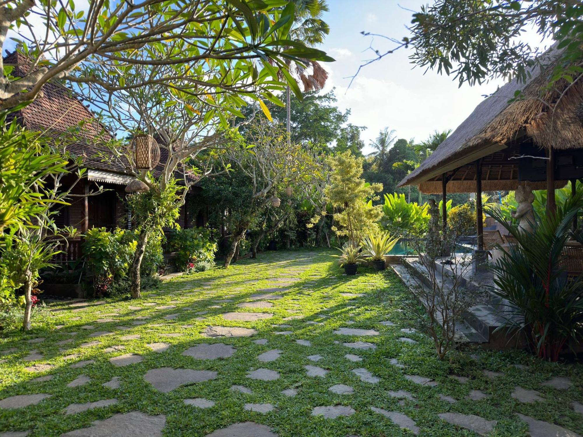 Munay * Ubud