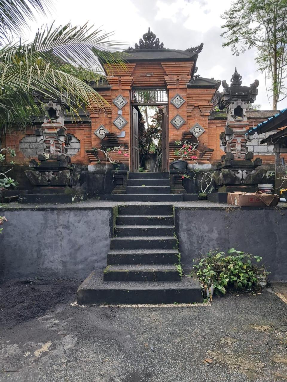 Guest house Wisuda *