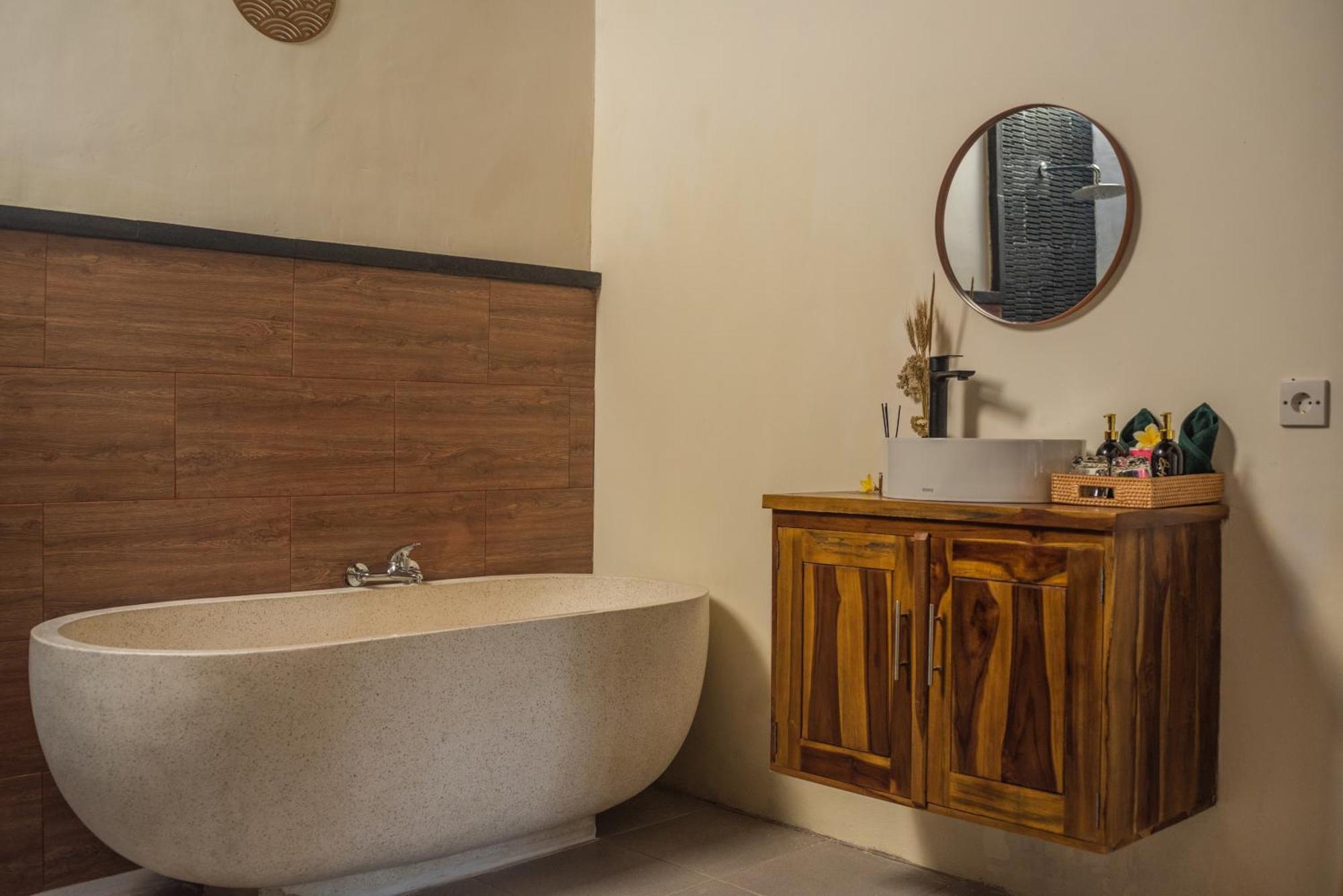 Loji Luxury
