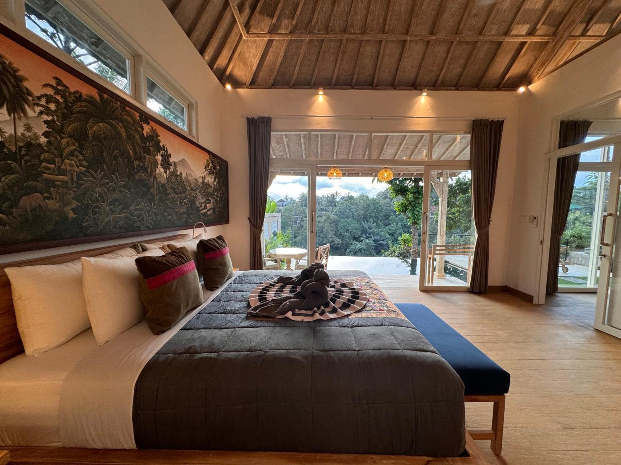 Suara Jiwa Luxury With Private Pool Villa Ubud (Bali)
