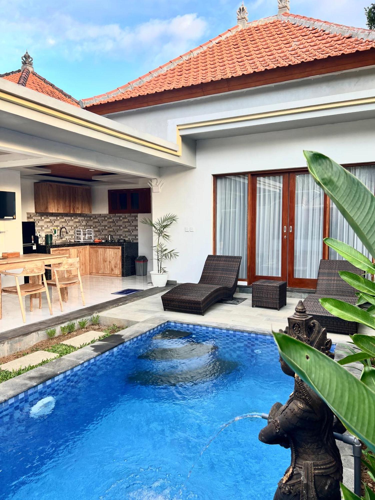 Arindra Private Pool *