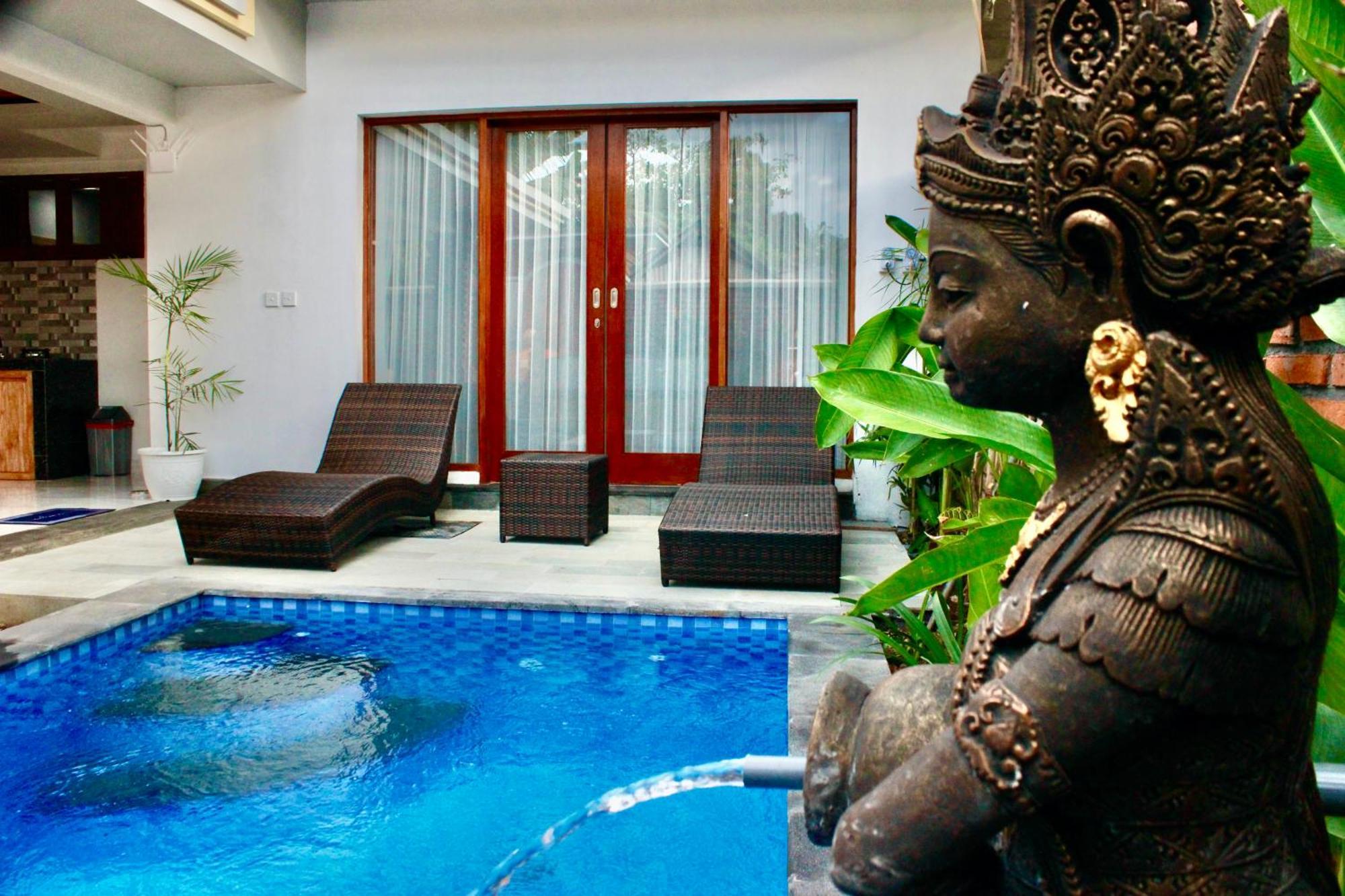 Arindra Private Pool