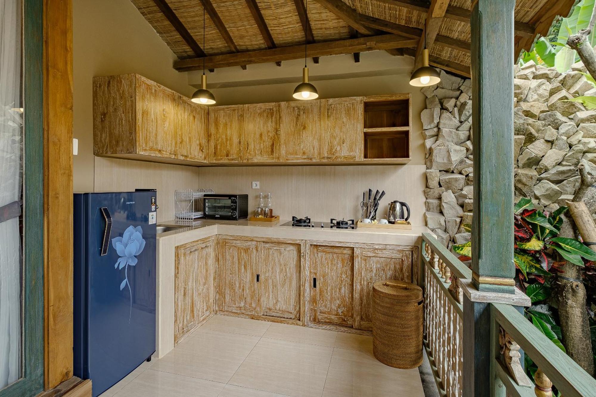 Astala Villa *